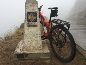 SANTIAGO DE COMPOSTELA, FORNOS A PENA, SARDINEIRO FINISTERRA