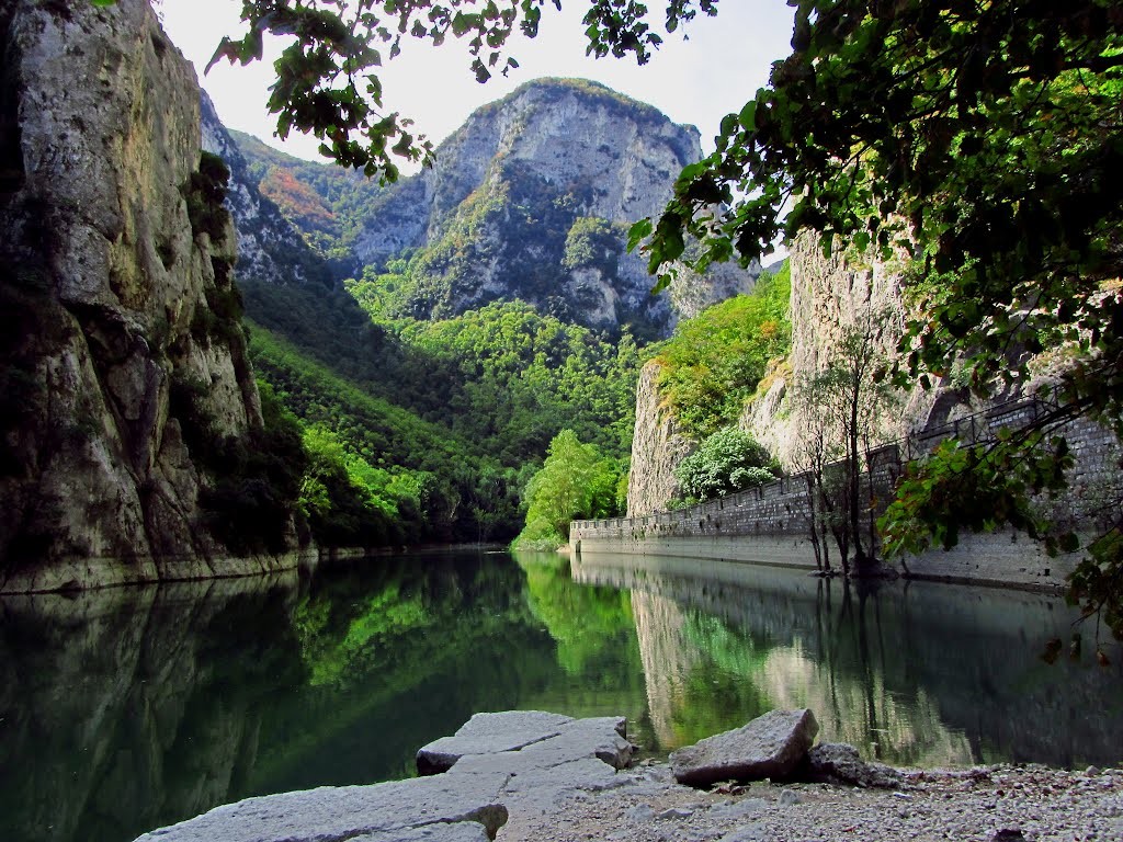 Gola del Furlo a Fermignano