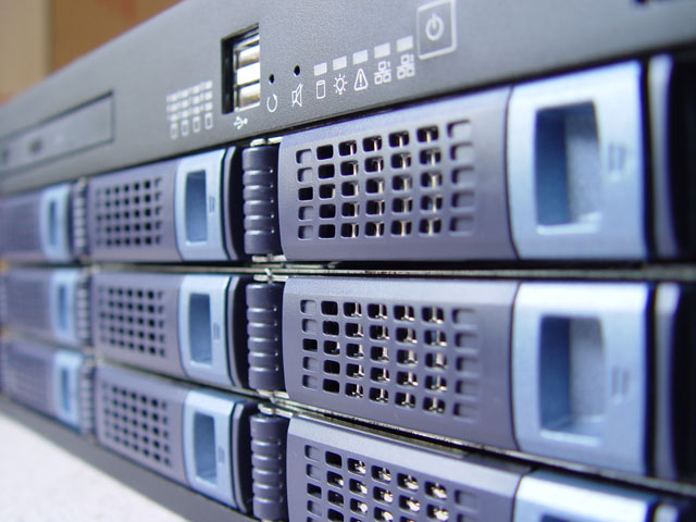 Perchè scegliere i nostri server dedicati Perchè scegliere i nostri server dedicati