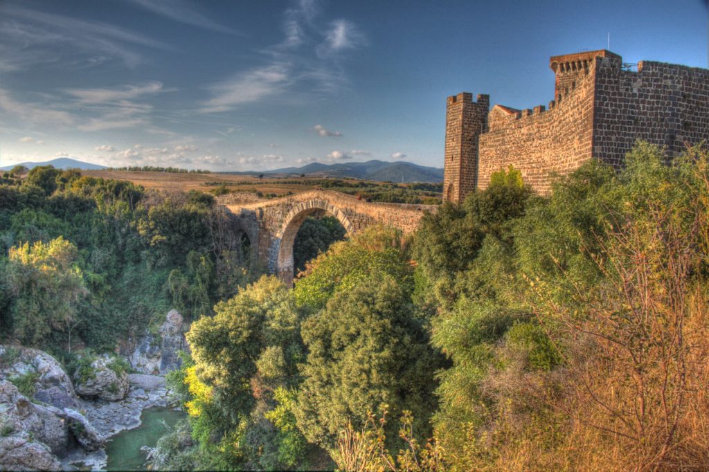 Vulci_Castello_della_Badia