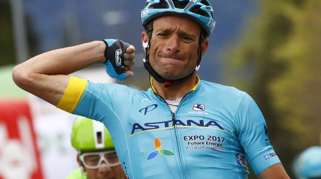 è morto Scarponi è morto Scarponi